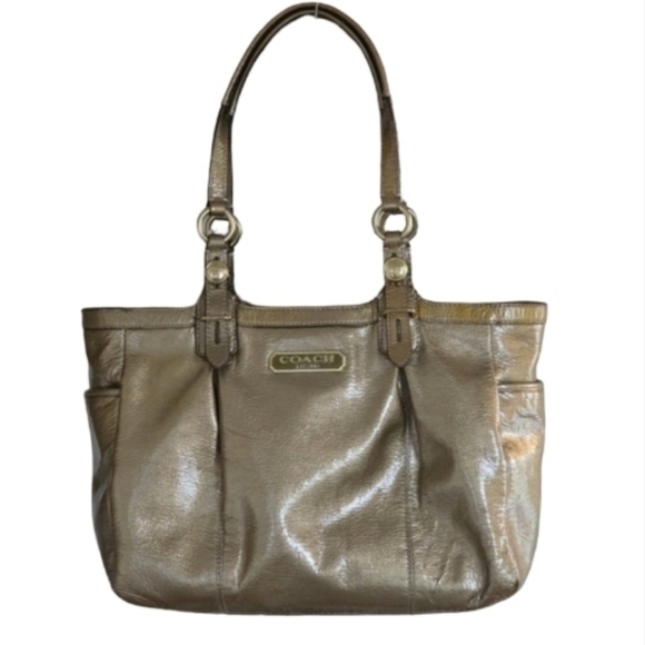 Vintage Coach Gold Satchel. - Picture 15 of 15